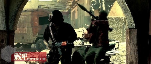 美国黑鹰战机坠落视频,黑鹰坠落最震撼视频