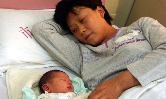 担心坐月子怎么办,怕得月子病很焦虑