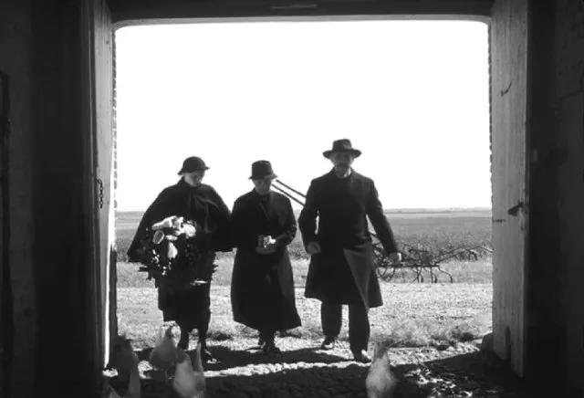 德莱叶131年:影史上最动人的脸孔,无不来自他的镜头