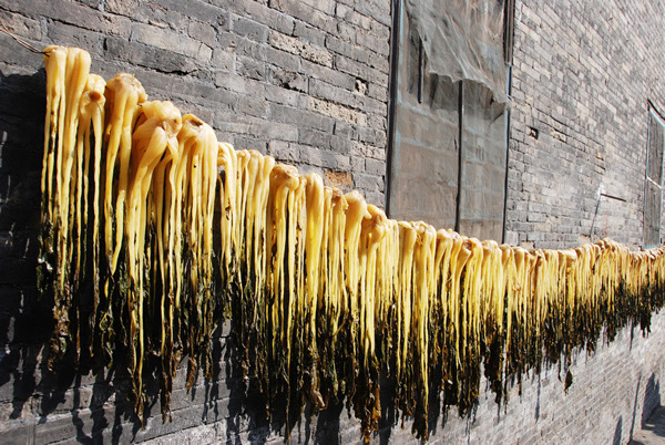 跟妈妈一起腌酱菜,跟妈妈学的老式腌菜