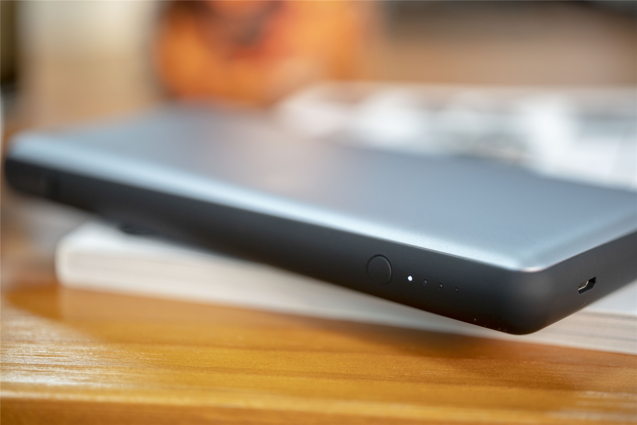 mophie移动电源怎么用,mophiepowerstation移动电源438元