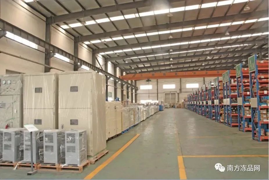 川鼎汇火锅食材店加盟靠谱吗,川鼎汇火锅投资多少