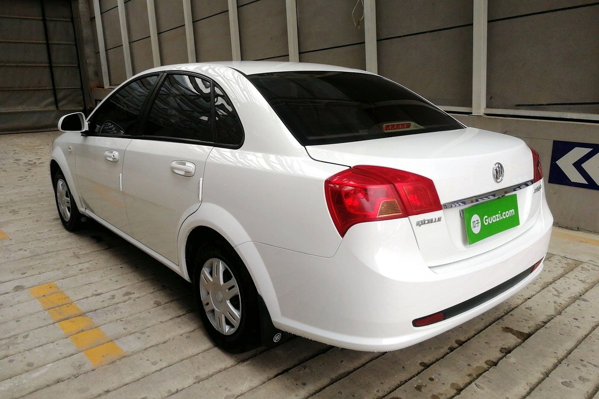 瓜子二手车别克凯越,健身教练30万买二手车