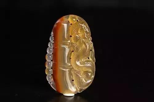 翡翠玛瑙玉髓碧玺区别,玛瑙和玉髓的区别哪个值钱