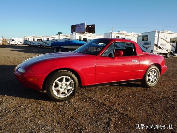 ae86的卡罗拉为什么是后驱,头文字d原车重现这才是真正的ae86