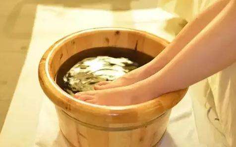 黑眼圈非常严重用什么方法去除,黑眼圈严重怎么办才能彻底去除