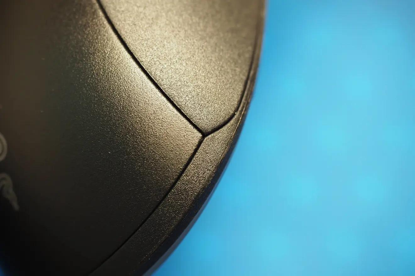 雷蛇毒蝰终极版无线鼠标评测,雷蛇毒蝰mini游戏鼠标评测