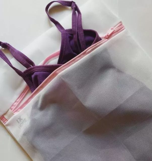 基础款衣服秒变时髦小窍门,学会这几招衣服每天都像新的一样