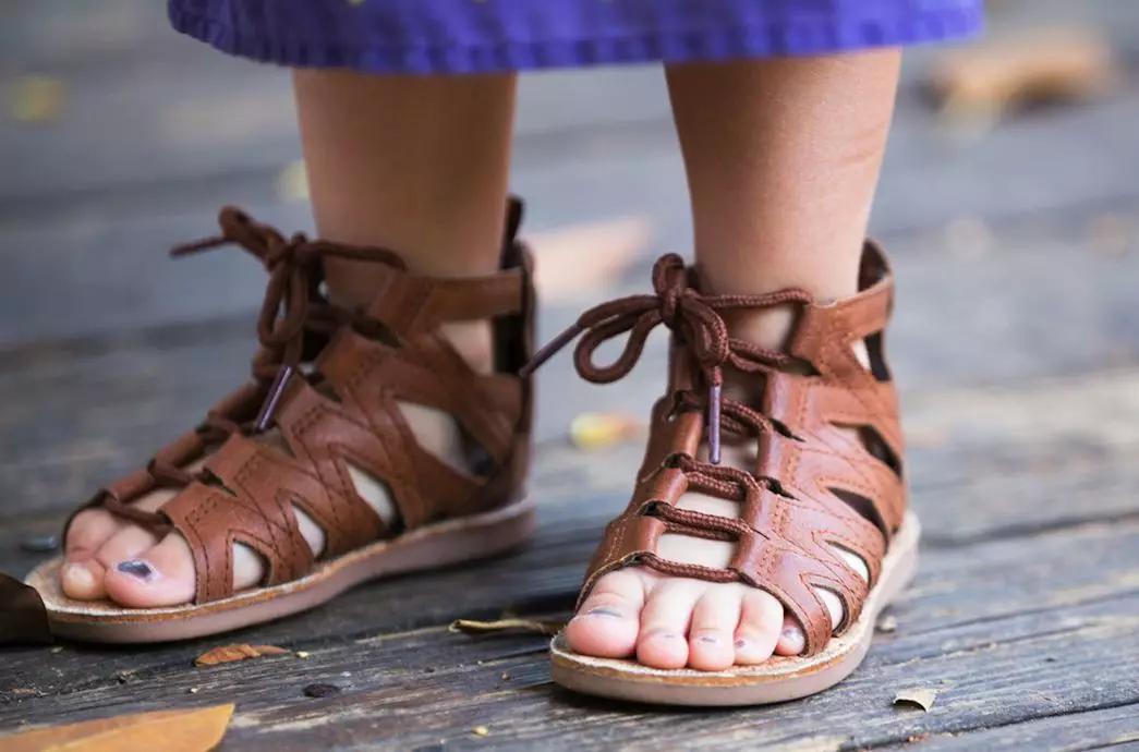 童鞋怎么选品,妈妈选童鞋