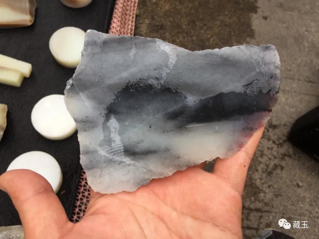 俄料会不会变色,俄料会泛青吗