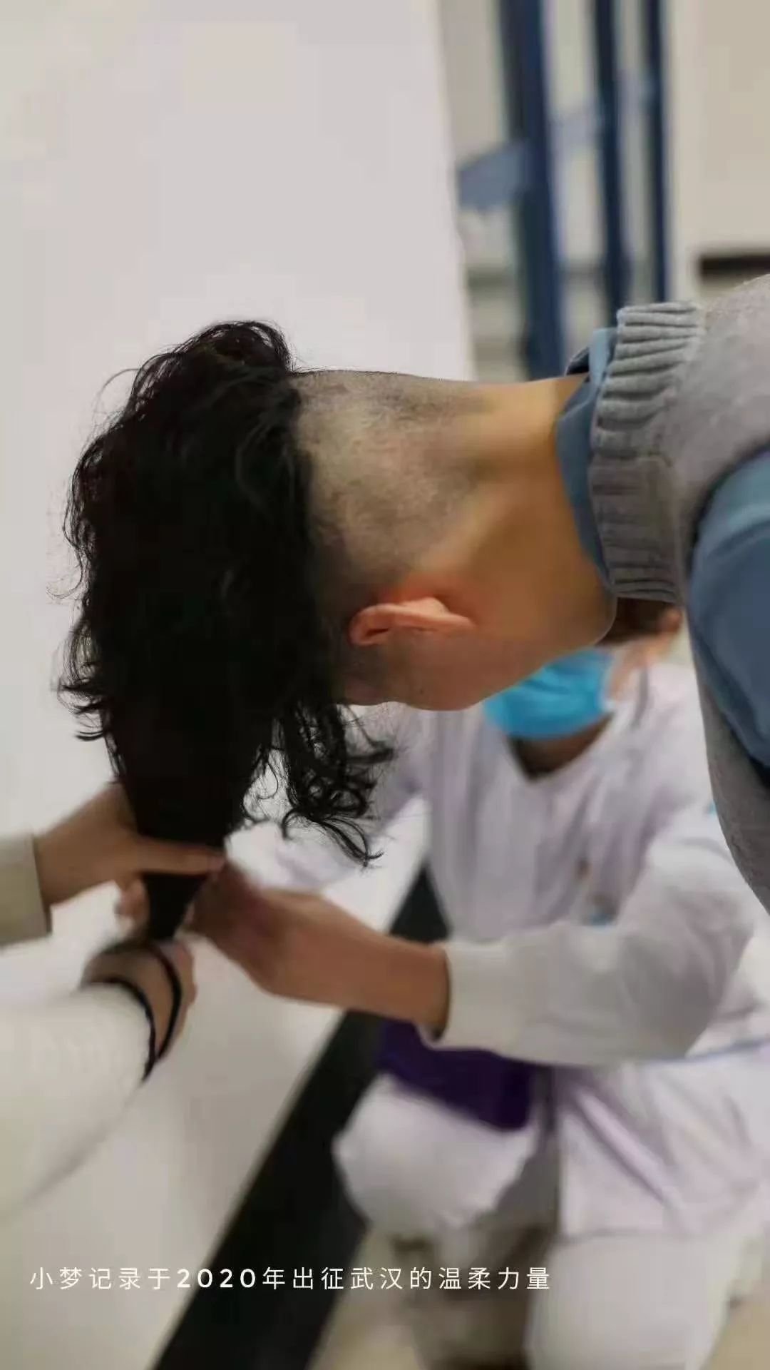泪奔！最美逆行者！原西飞医院25名医护人员剃发援武汉
