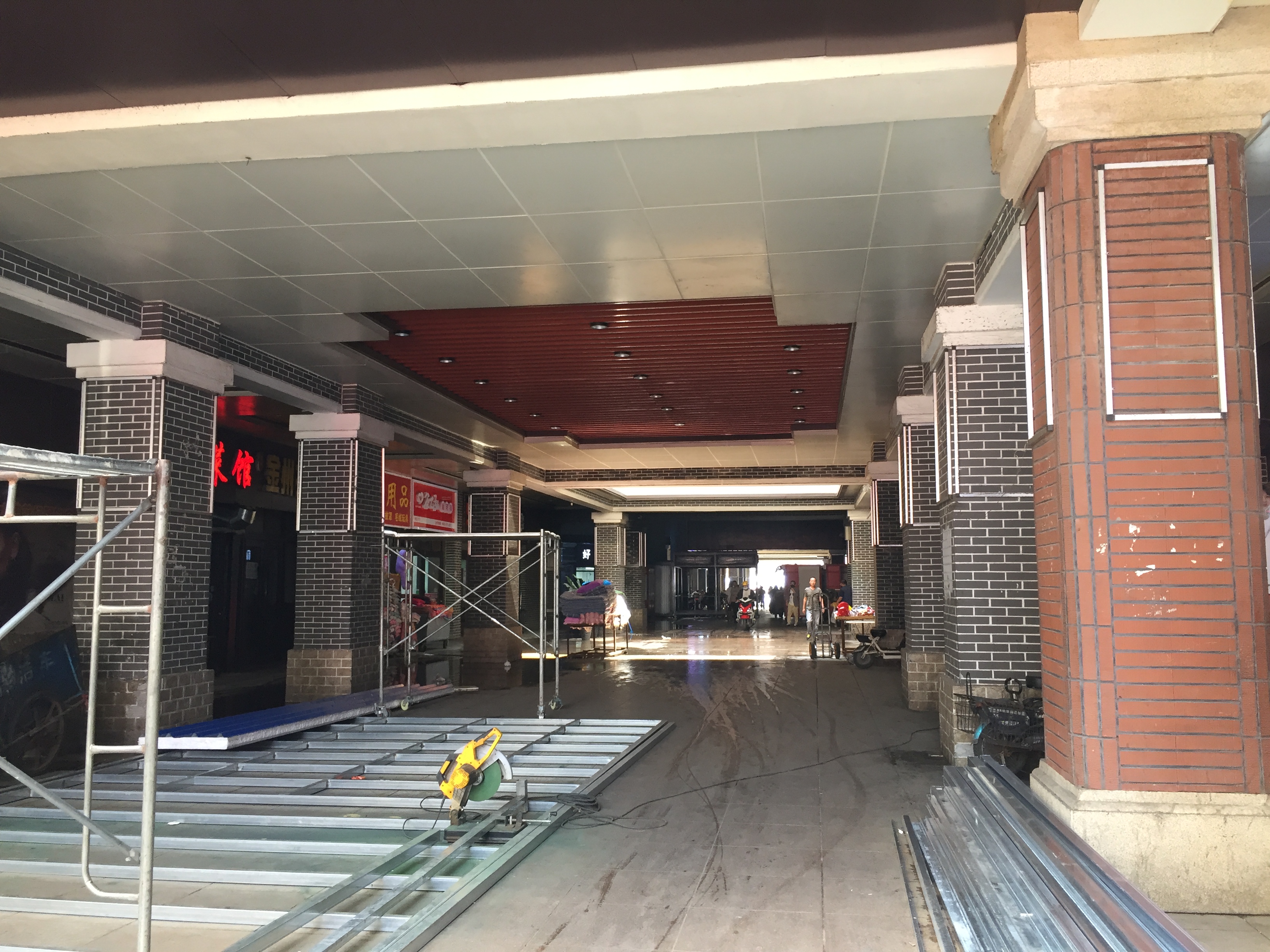 长春老步行街是什么样子,长春长江路步行街现状