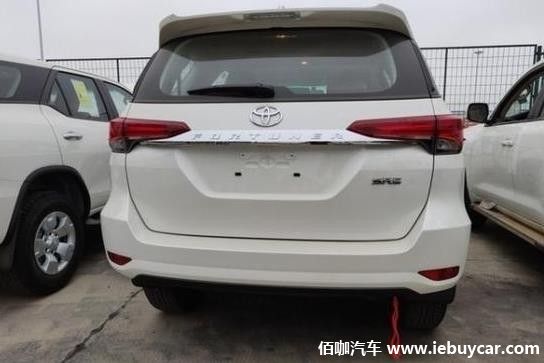 “高质低价”硬派SUV丰田穿越者2.7L实拍皮实耐用/超大使用空间