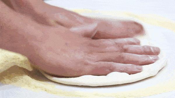 冷发披萨面团商用制作流程,商用披萨冷冻面团配方