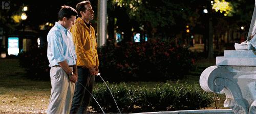 男性小便后还有液体流出,男人小便后有褐色液体是啥情况