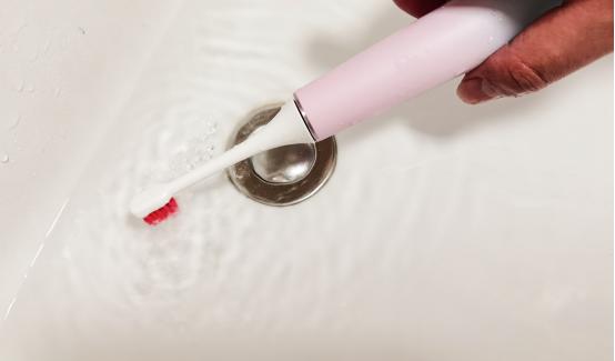 罗曼电动牙刷测评t40和t10s的区别,罗曼t40电动牙刷200元优惠券