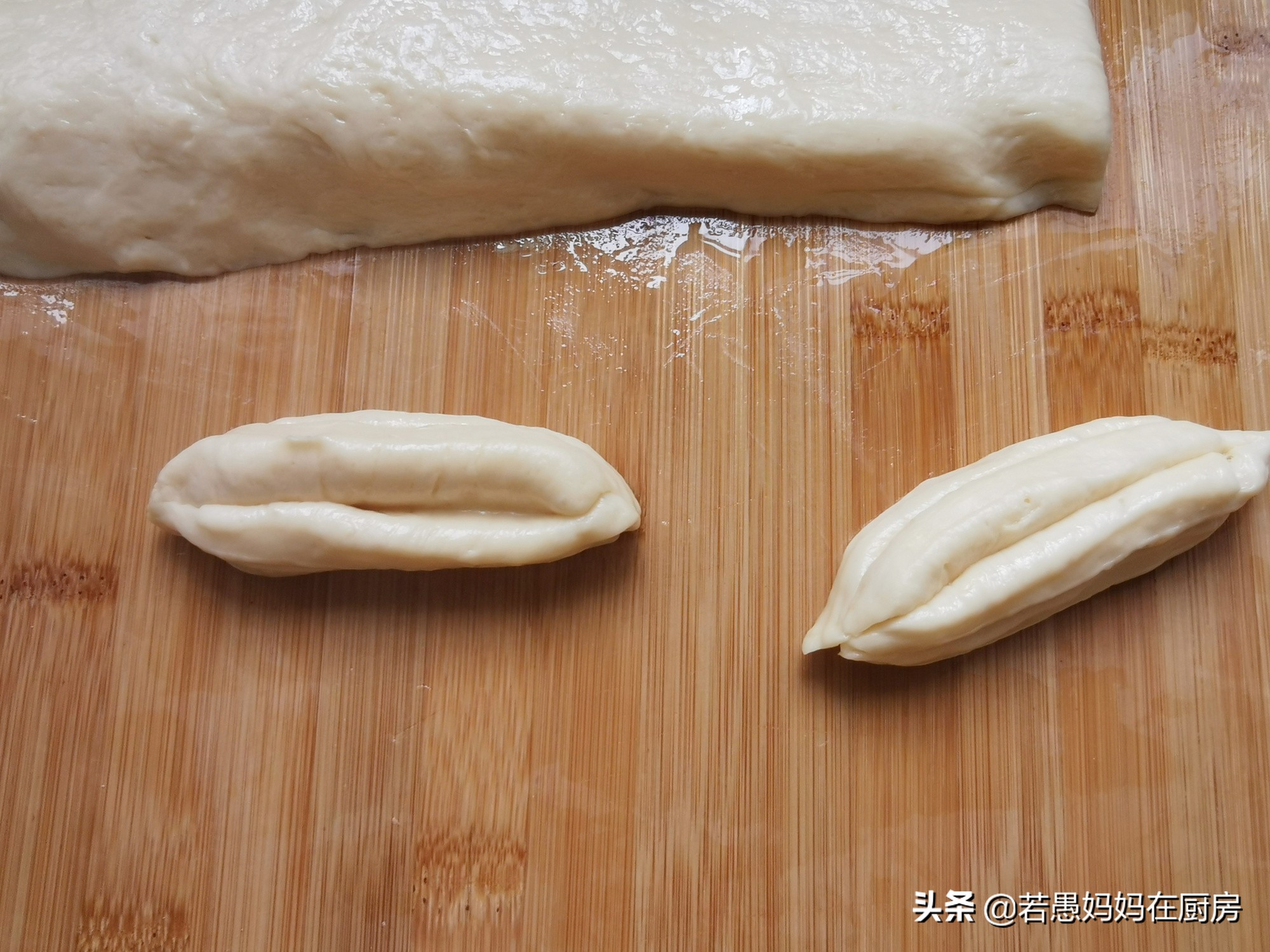 做油条泡打粉与苏打粉的区别,炸油条放苏打粉泡打粉酵母粉配方