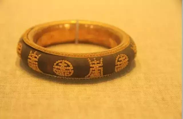 古代女人的首饰文物,古代美女首饰库