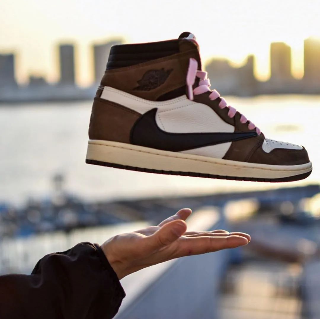 闷包球鞋套路,被球鞋坑的球员