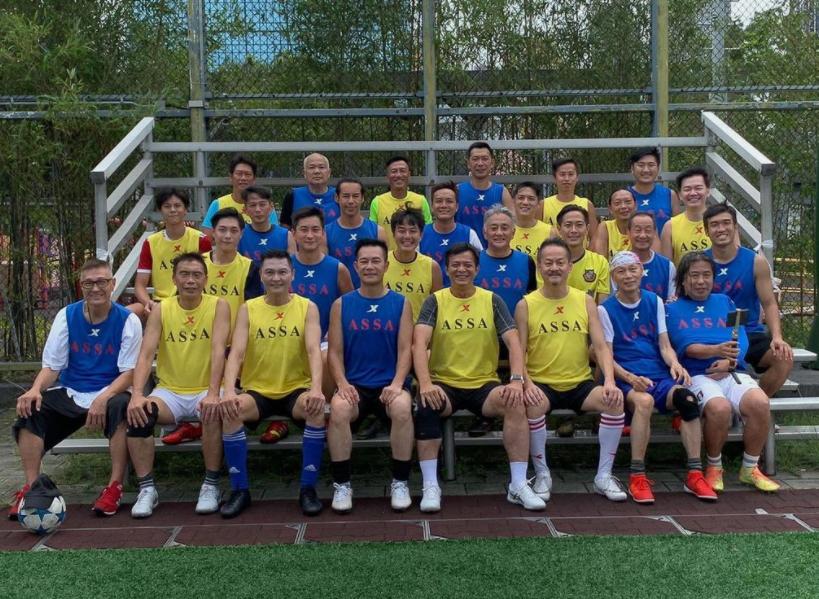 何家劲黄日华关礼杰接地气,何家劲和关礼杰黄日华