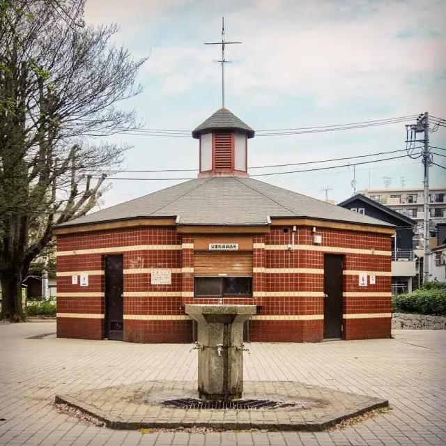 奇葩式厕所设计,最实用的厕所设计