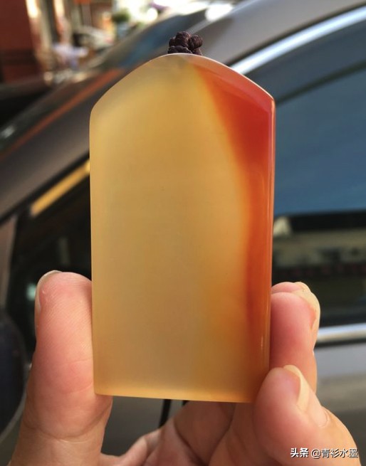 黄龙玉怎么鉴别真假方法图片,鉴别黄龙玉真假的方法