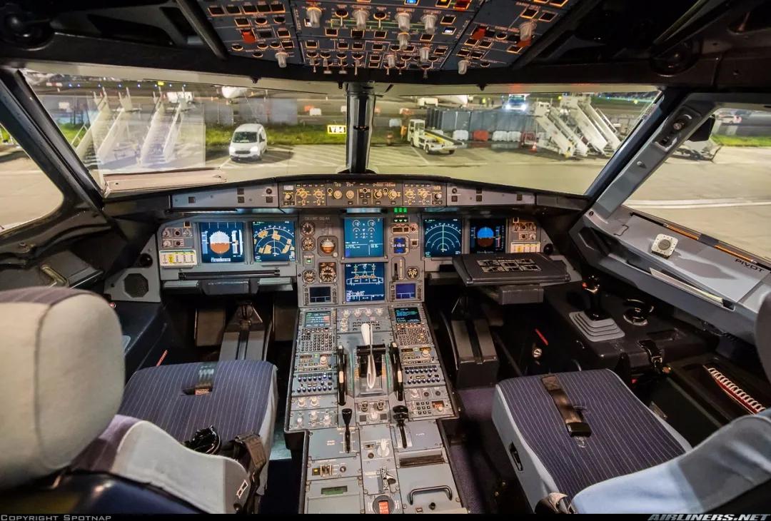 空客320洲际航线,客机787和空客320哪个好