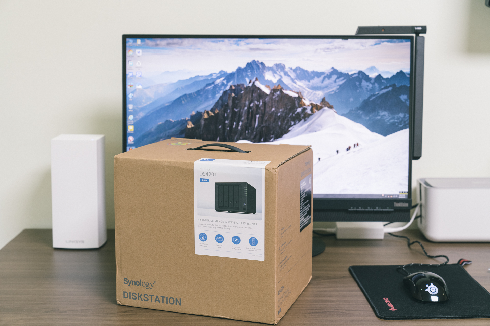 群晖4盘位nas哪个型号值得买,群晖ds220+和ds420+的区别