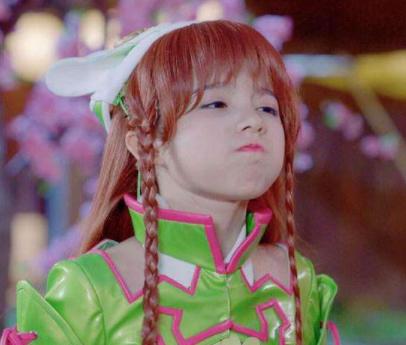 舞法天女第一代的演员,初代法苏天女扮演者