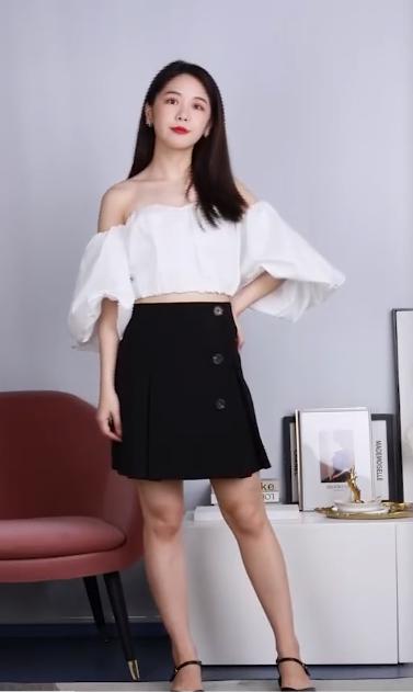 ur新款服装测评,ur时尚服饰