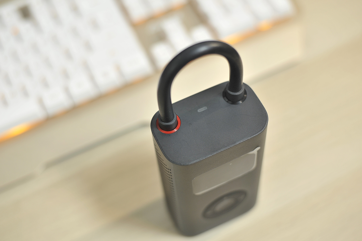 米家车用充气机,有车一族神器有哪些