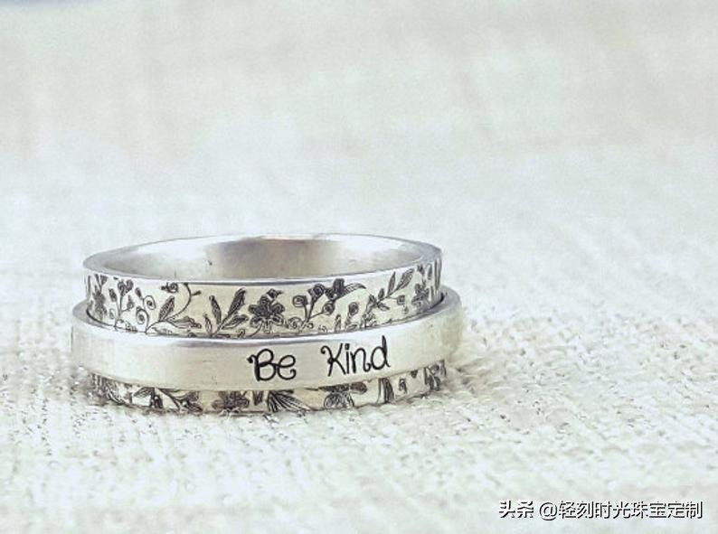 谁说戒指一定要和对象戴,谁说女孩子不能戴戒指