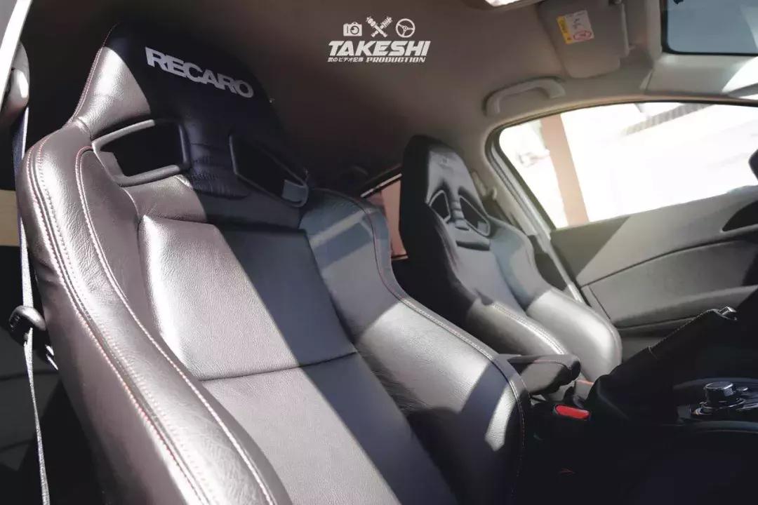 马自达3axela昂克赛拉摩登上市,马自达3axela昂克赛拉参数