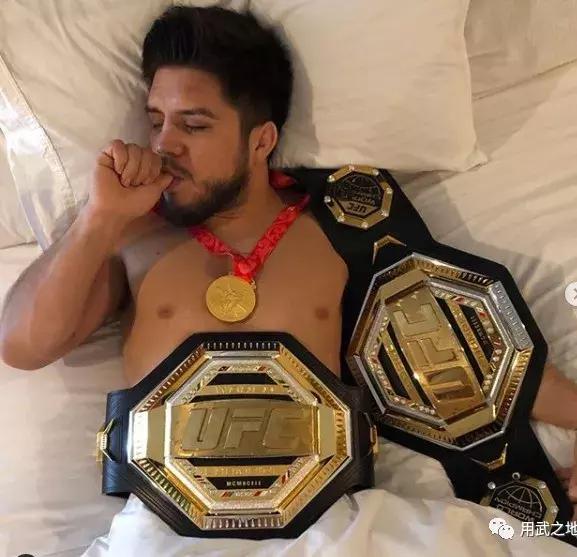 ufc嘴炮成名前的艰难时刻,ufc嘴炮双冠王是哪一期