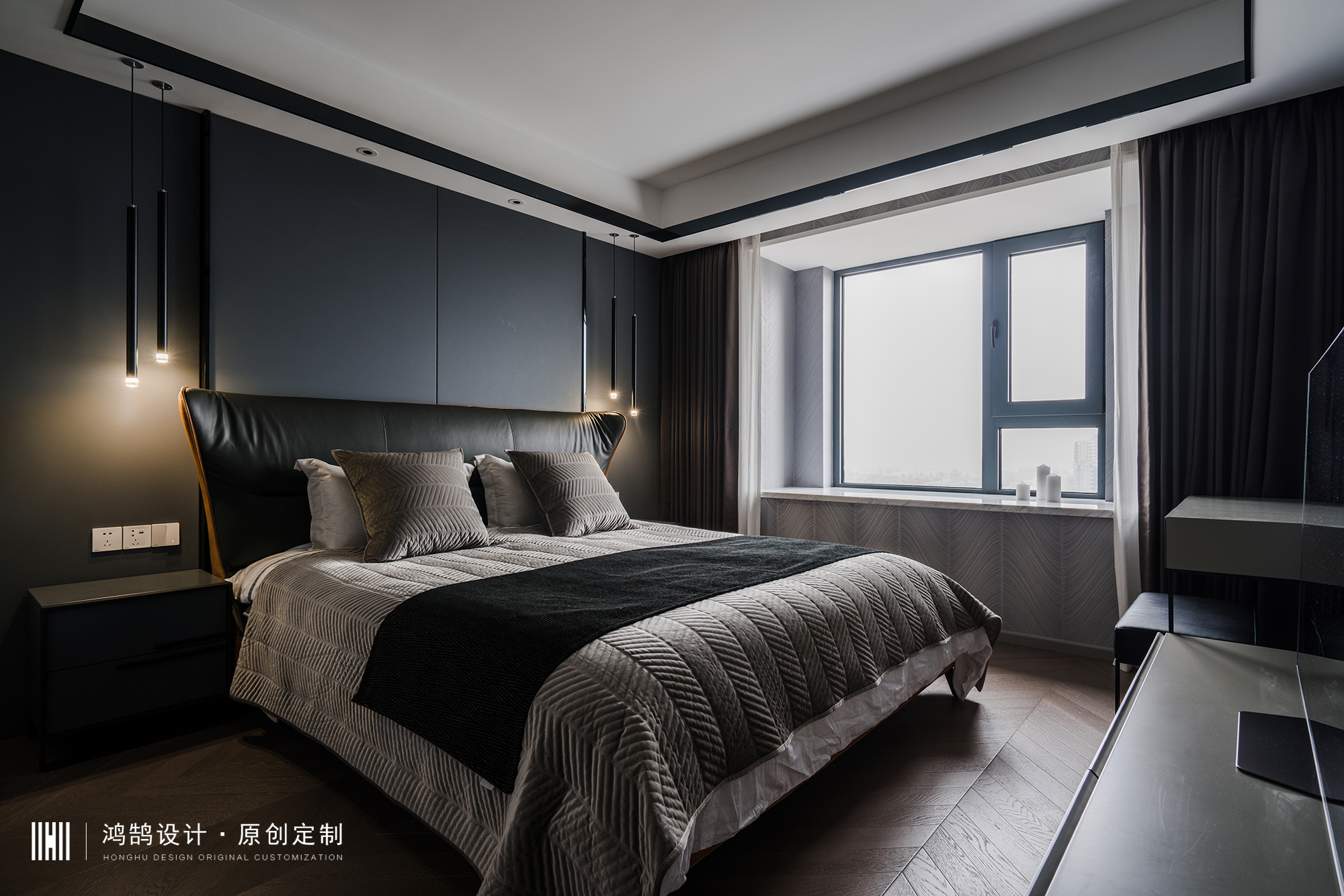 简约时尚主义拥护者：这个家“黑”的很明亮