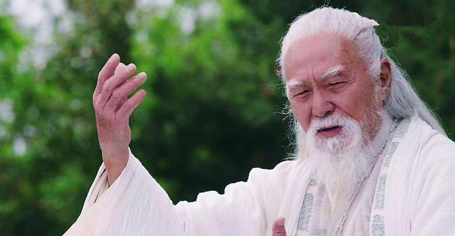 张三丰武力值在金庸小说里排多少,倚天中张三丰的武学修为