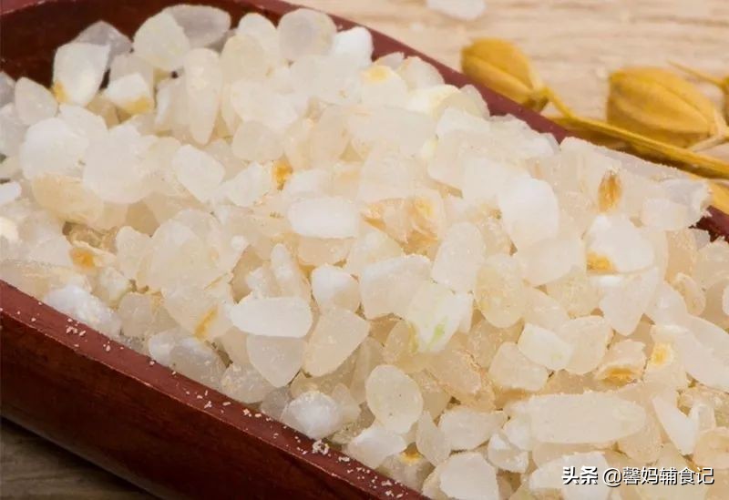 健康又营养的冰淇淋给孩子吃 (给宝宝吃冰淇淋最营养的搭配)