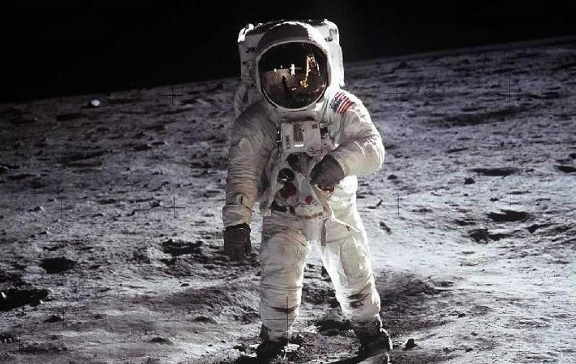 人类首次登月为啥是阿波罗11号,阿波罗11号哪一年登月的