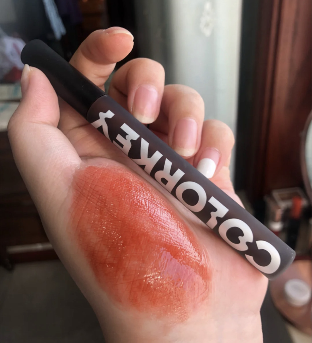 显白滋润型口红,绿茶口红色号推荐