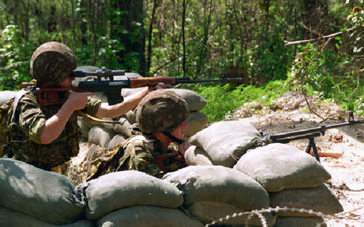 85式狙击步枪打得多远,85式狙击步枪威力如何