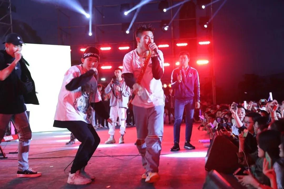 四川最美大学3a景区,成都4a级景区的大学