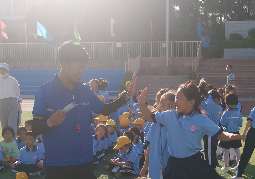 足球趣味小学,足球嘉年华趣味游戏6-12岁