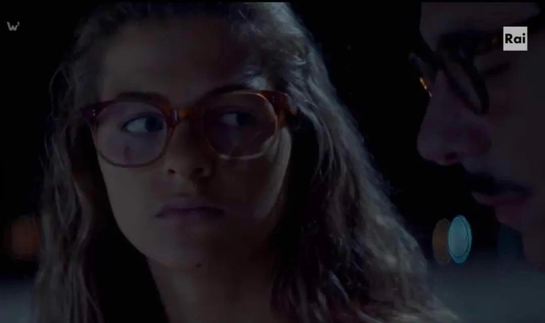 闺蜜之间真的会有嫉妒吗,闺蜜嫉妒你有另外一个闺蜜怎么办