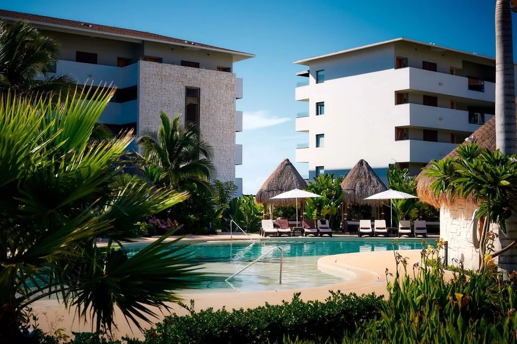 峨眉山半山腰酒店哪家最好的,在峨眉山住的酒店146元一天