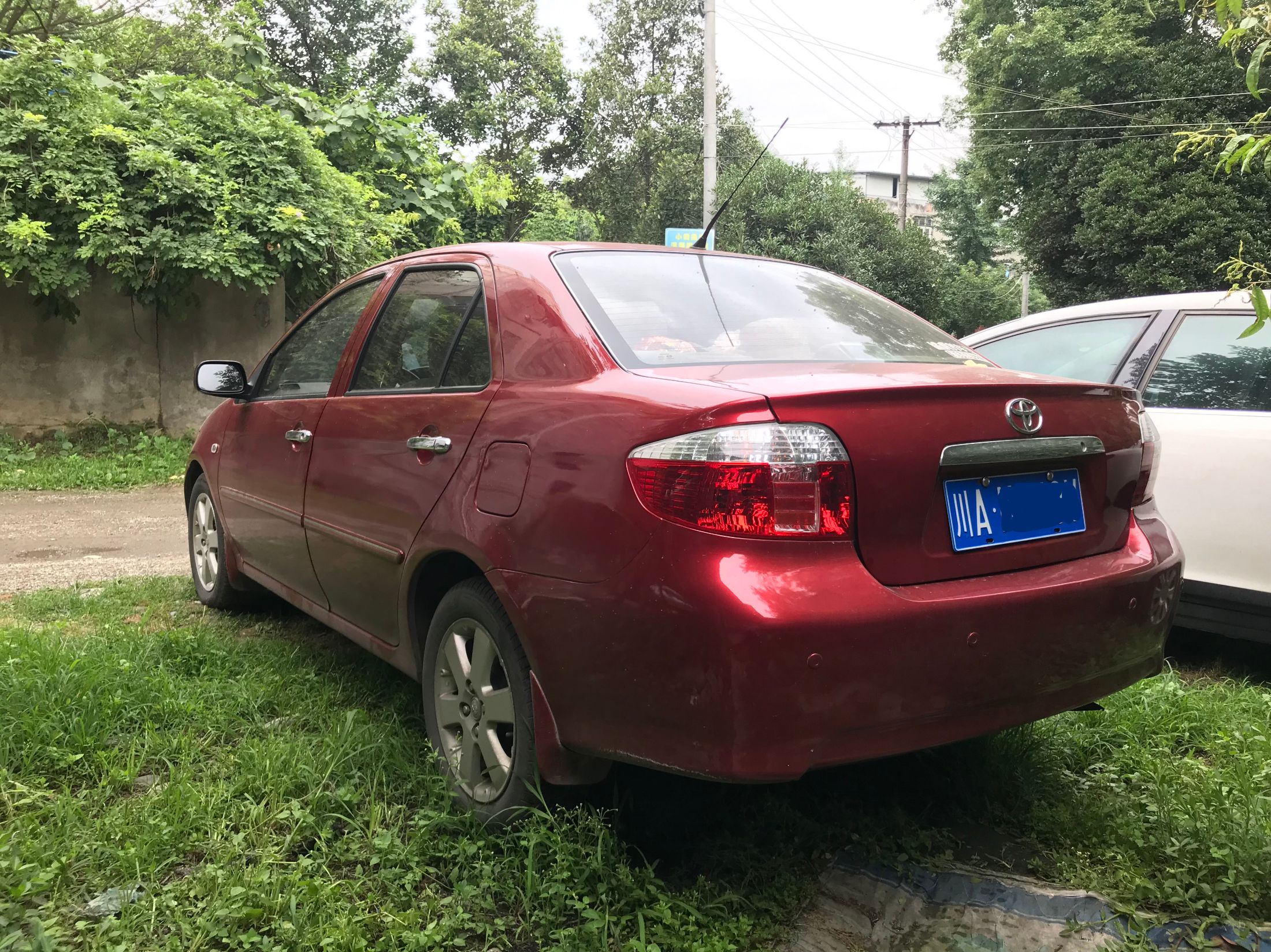 十年丰田威驰二手车值得买吗,一万块钱的车体验