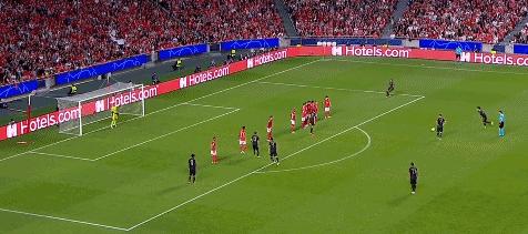 欧冠c罗十大逆转,欧冠c罗头球破门