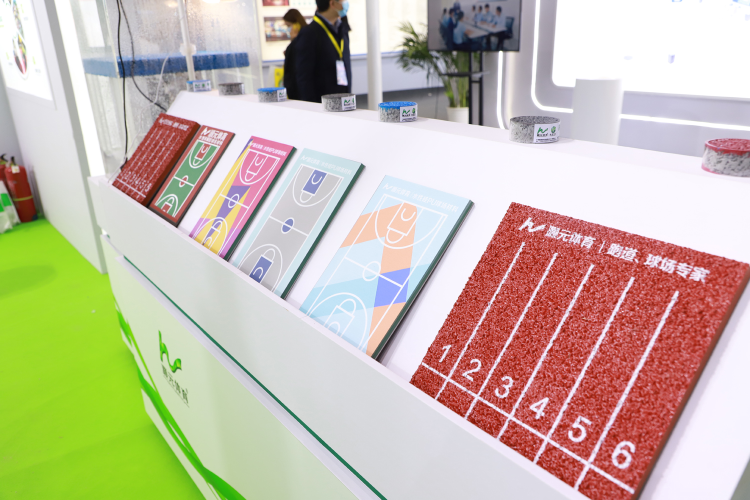 鐏忓厓浣撹偛閲屾按,鐏忓厓浣撹偛