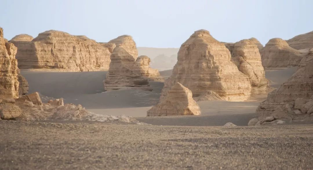 这是一份“大漠戈壁徒步指南——装备篇”，请您签收！