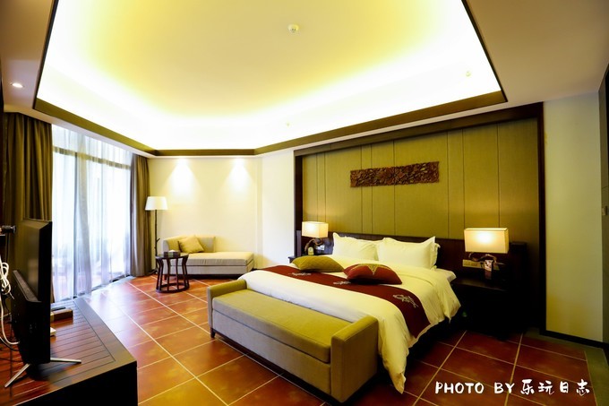 巴厘岛式私密温泉度假,听山野清风