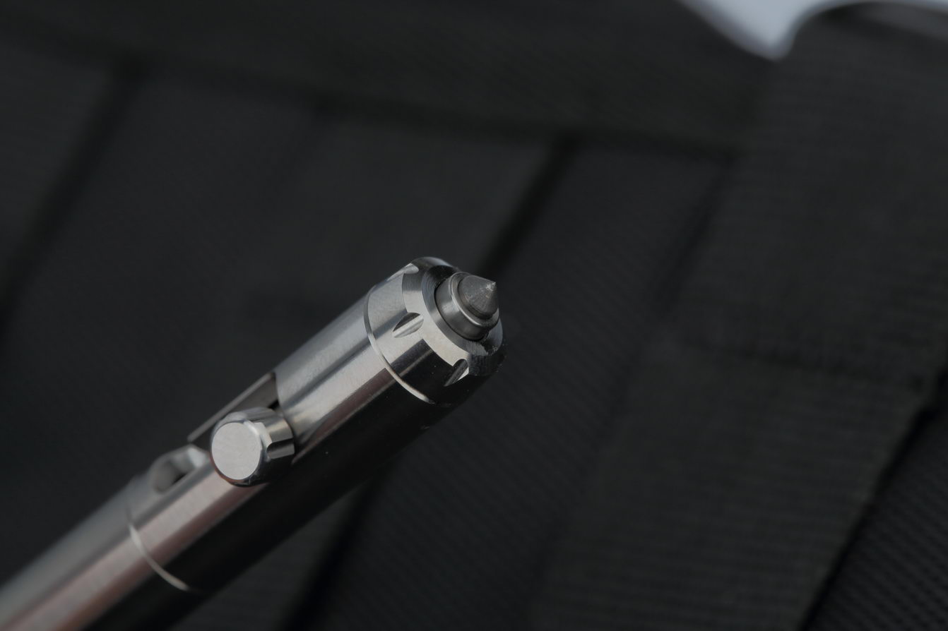 nitecore全系列评测,钛合金战术笔ntp30